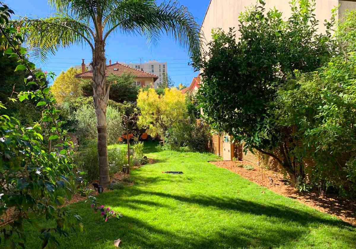 VILLA PRESENCE - Chambres d'hôtes - Activités bien-être Tolone Esterno foto