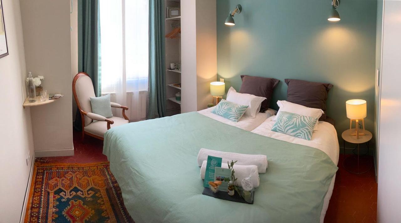 VILLA PRESENCE - Chambres d'hôtes - Activités bien-être Tolone Esterno foto